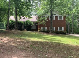 2219 Scenic Dr, Snellville, GA 30078