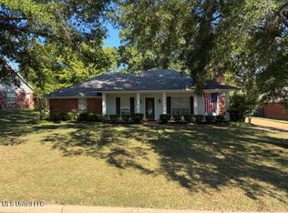 224 Cobblestone Dr, Madison, MS 39110