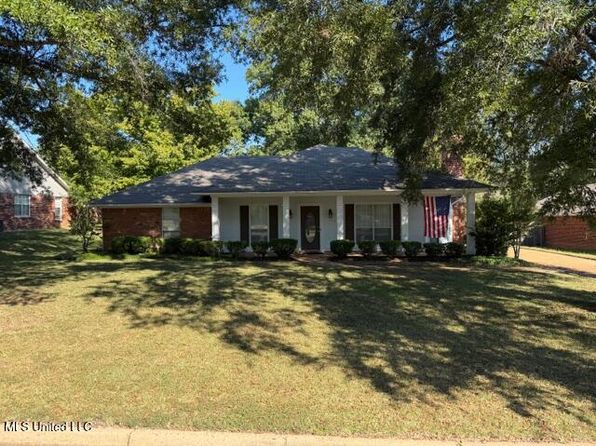 224 Cobblestone Dr