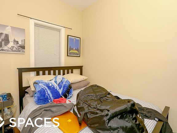 3rd image of 1326 N Cleaver St #One_r