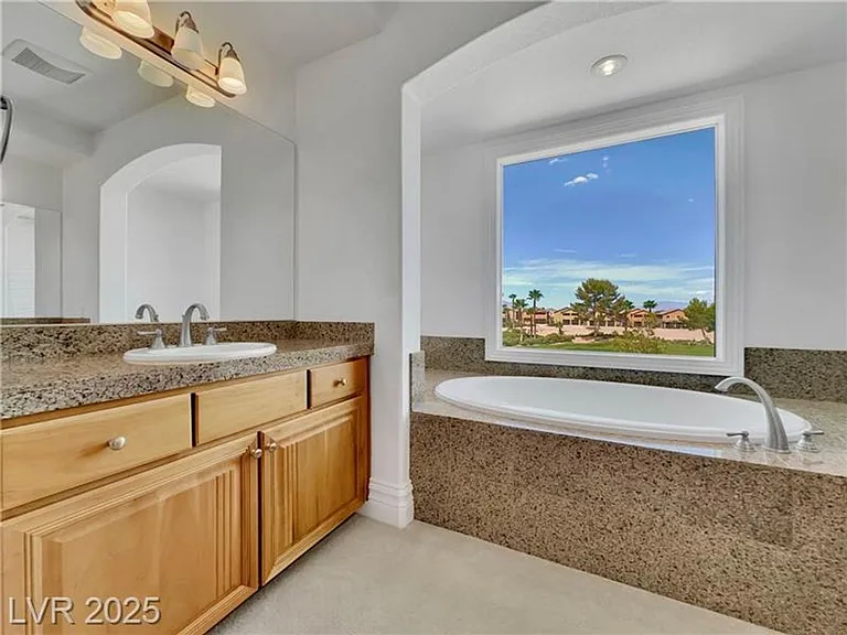 134 Crooked Putter Dr — Photo 9