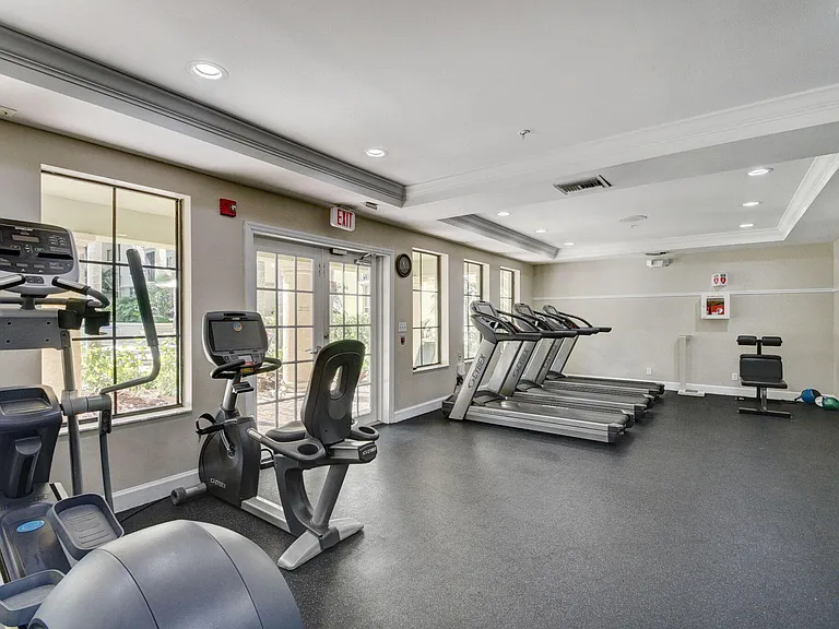 651 Okeechobee Blvd #1008 — Photo 43