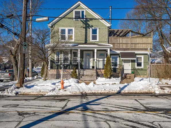 5691 Duffus St, Halifax, NS B3K 2M7