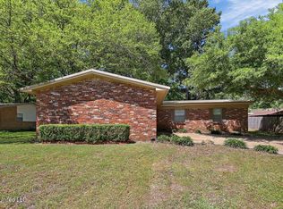 801 Berkshire St, Clinton, MS 39056