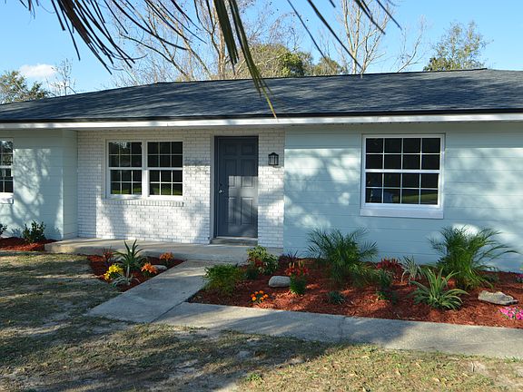4th image of 412 Shores Blvd
