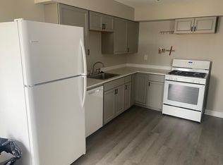 1516 Empire Rd, Wickliffe, OH 44092