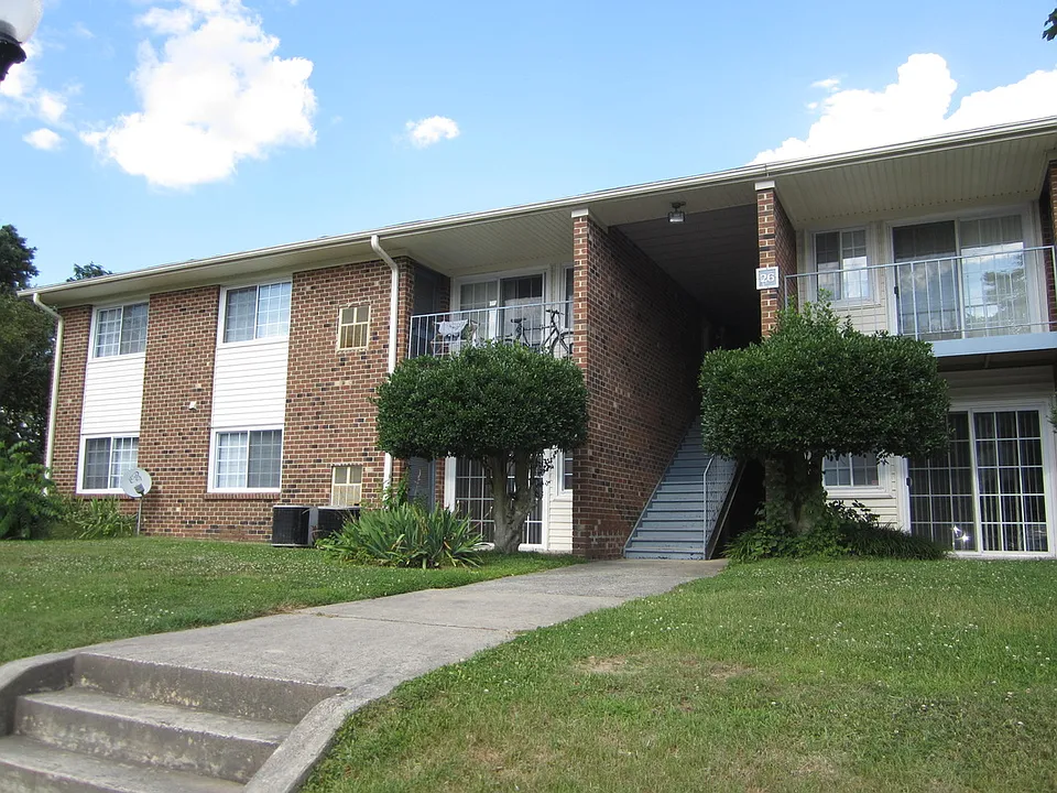 Campus Walk Apartments