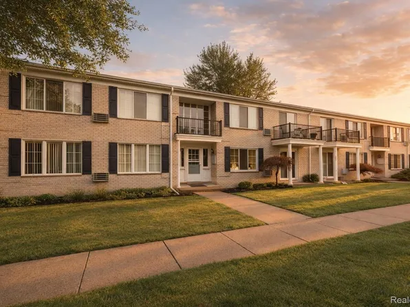100 W Hickory Grove Rd APT A2, Bloomfield Hills, MI 48304