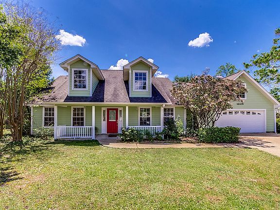 3rd image of 16409 E Lullwater Dr
