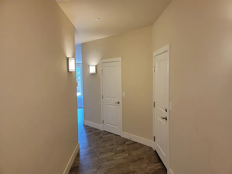 2876 Winesap Cir — Photo 2
