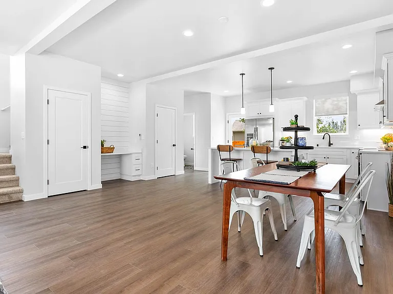 Sorrell Townhomes — Photo 18