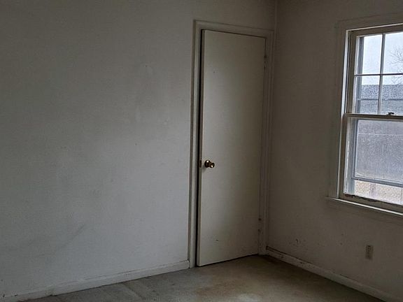 2nd image of 6947 Mar Bev Dr
