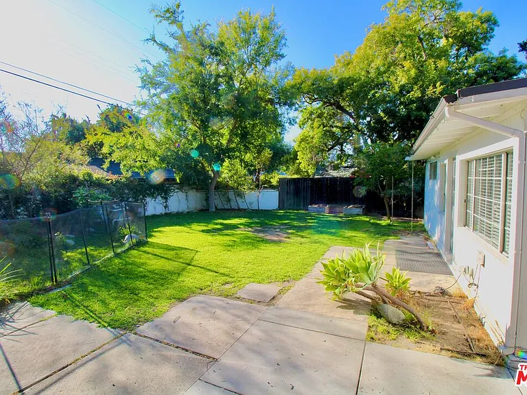 5415 Coldwater Canyon Ave — Photo 30