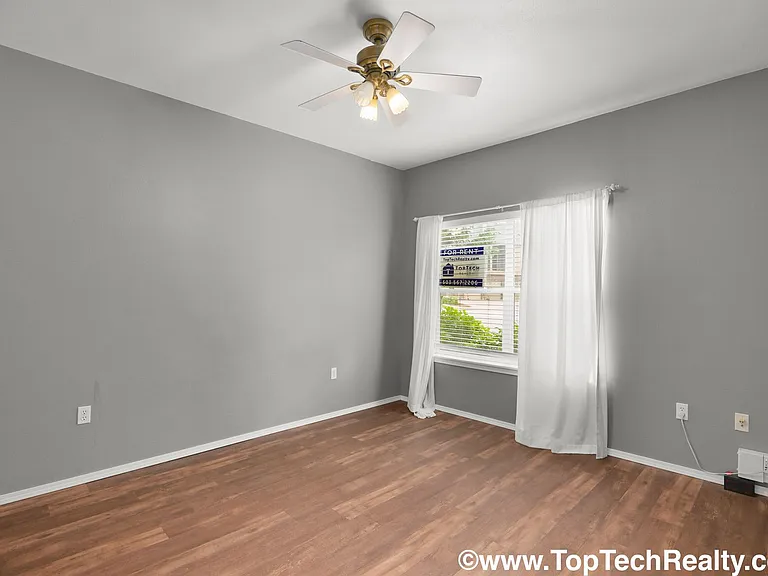 8165 NE Wilkins St — Photo 3