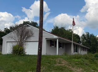 10 Main St, Atlasburg, PA 15004