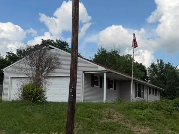 10 Main St, Atlasburg, PA 15004