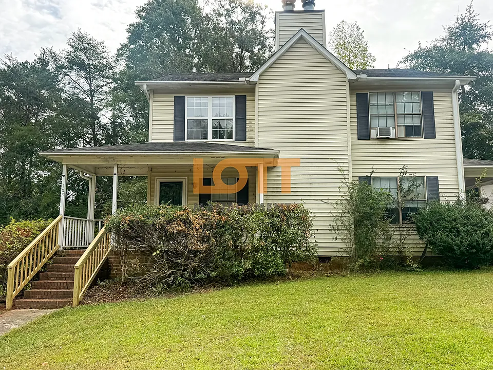 102 Montague Dr