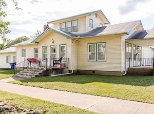 1301 W 4th St, Coffeyville, KS 67337