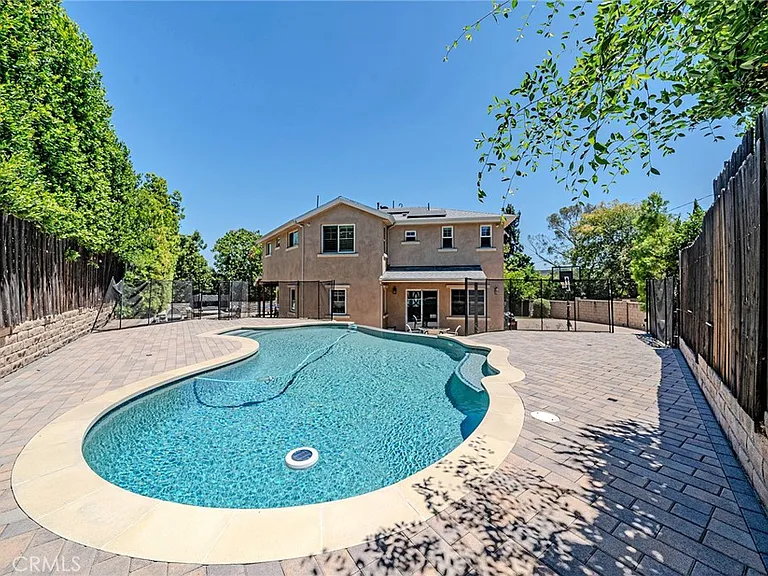 1217 Olive La Canada — Photo 42