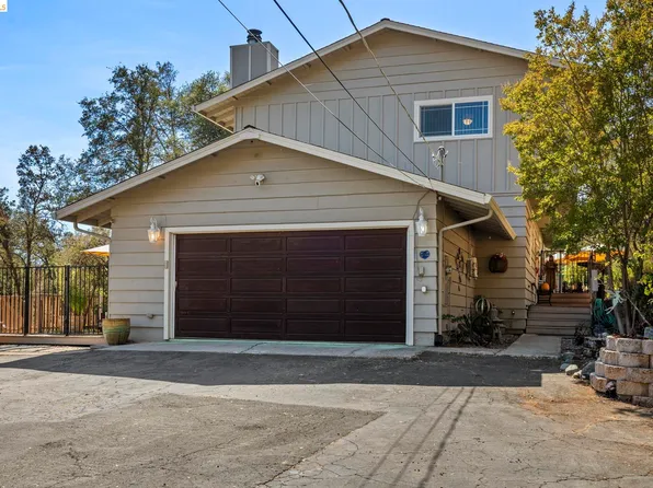 14201 Hillview Ct, Sonora, CA 95370
