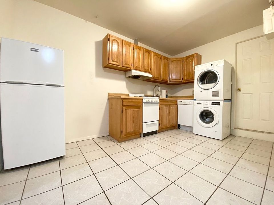 1st image of 65 Sullivan St APT 3F