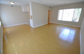 3rd image of 24411 Newhall Ave APT 208