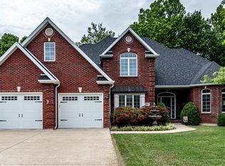 127 Del Mar Dr, Jefferson City, MO 65109