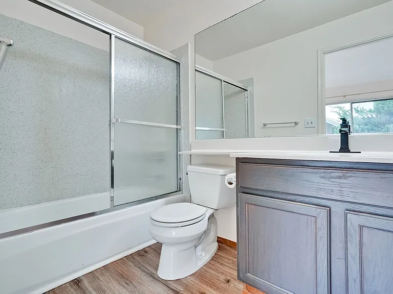 1006 Summerplace Dr — Photo 35