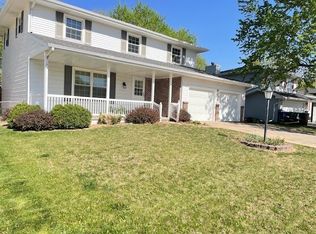 4203 Fairacres Rd, Kearney, NE 68845