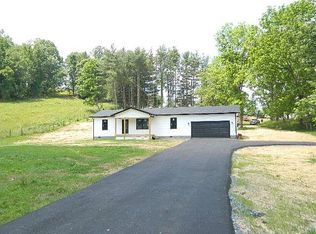 13396 Indian Run Rd, Glade Spring, VA 24340