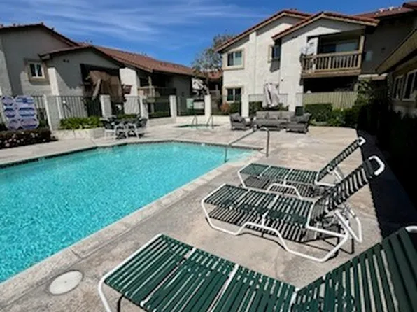 Sand Castle Apartments, 900 W Lambert Rd #7825a4f5f, La Habra, CA 90631