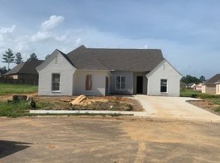 102 Neville Cv, Madison, MS 39110
