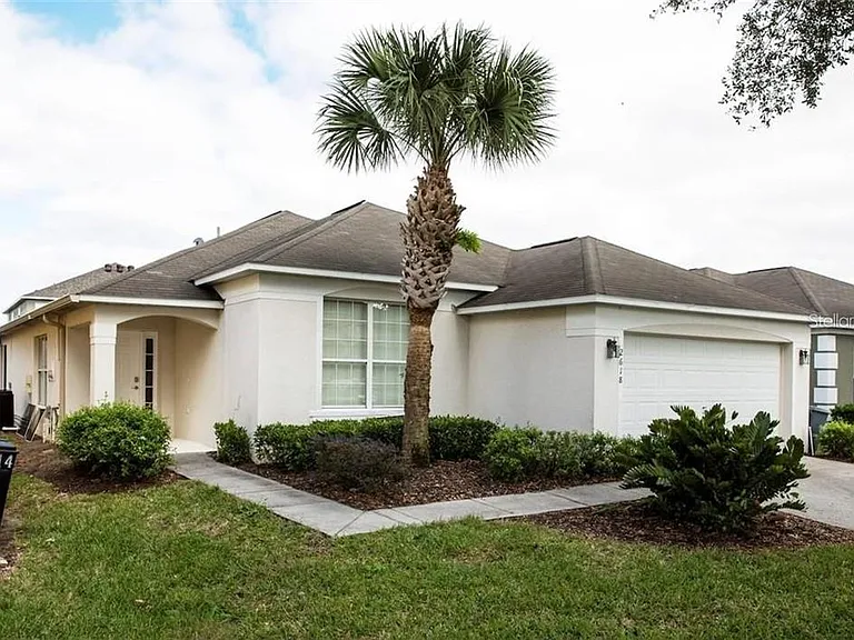 2618 Emerald Island Blvd — Photo 1