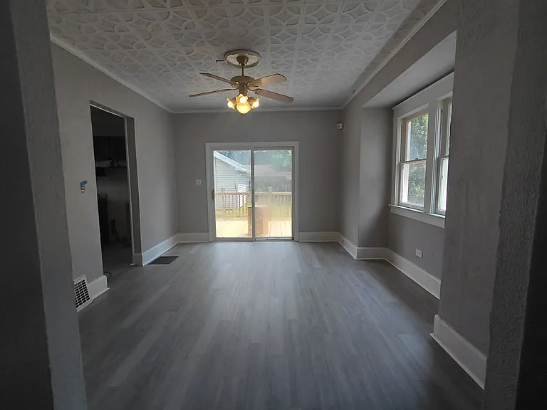 743 Lodge Ave — Photo 15