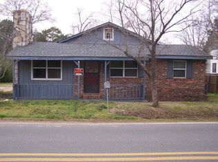 305 S Apricot St, Ocilla, GA 31774