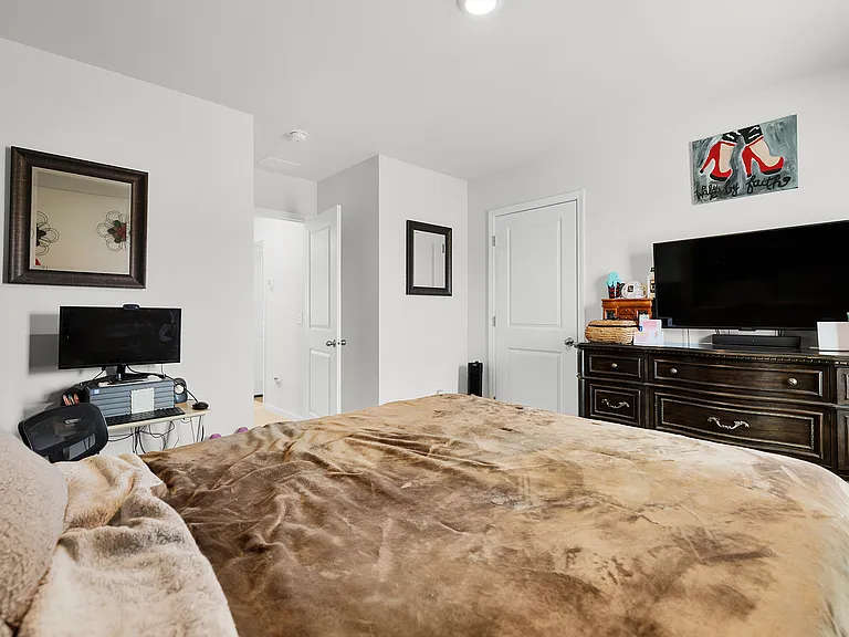 225 Caribbean Village Dr — Photo 39