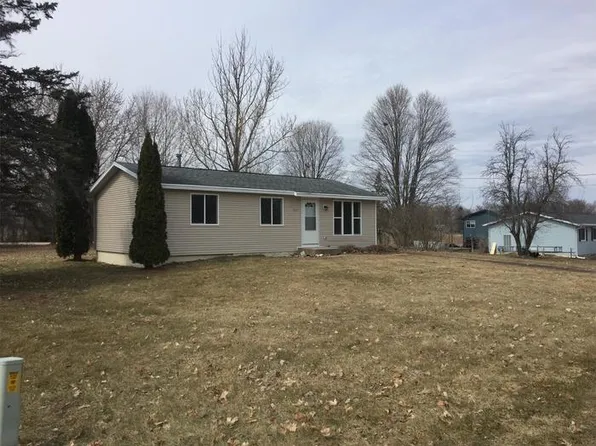 707 Castello St, Fremont, WI 54940