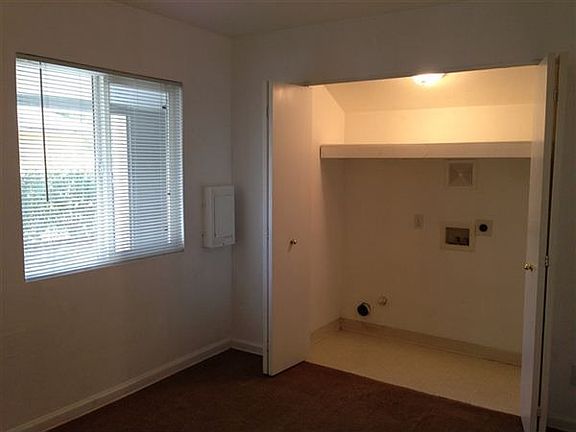 bedroom2