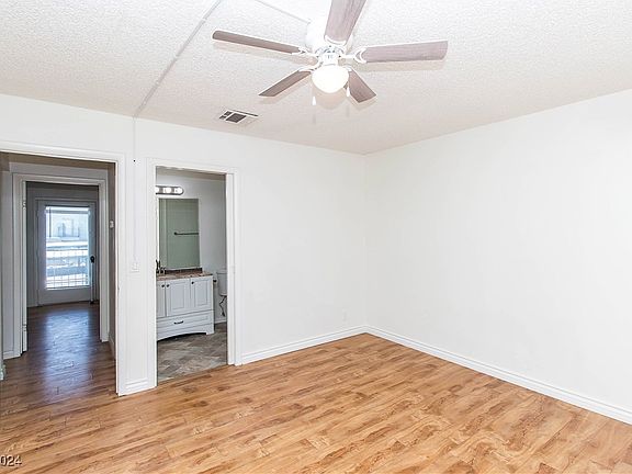 5th image of 7042 Burcot Ave #A72
