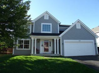 3231 Hopewell Dr, Aurora, IL 60502