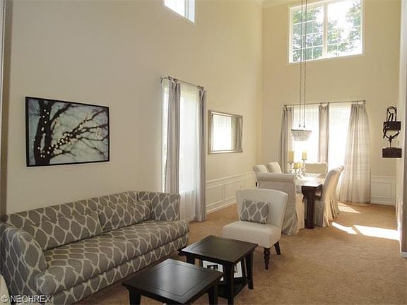 5th image of 9692 Firelands Dr