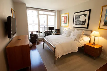 Rented by BARNES New York