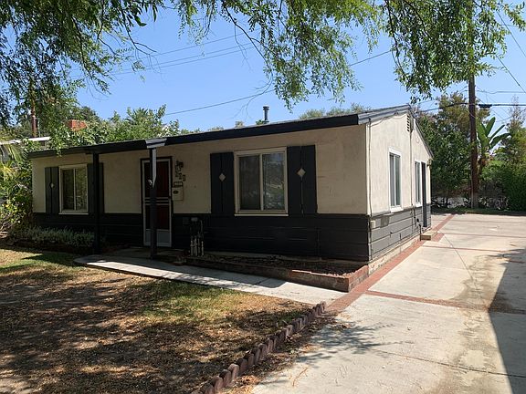 3rd image of 356 Stanford Dr