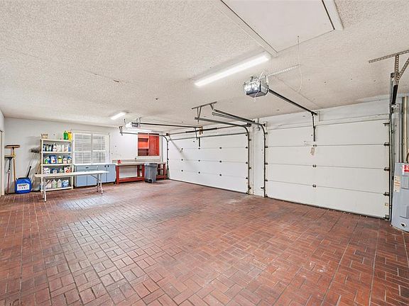 5th image of 2210 WEDGEWOOD COURT
