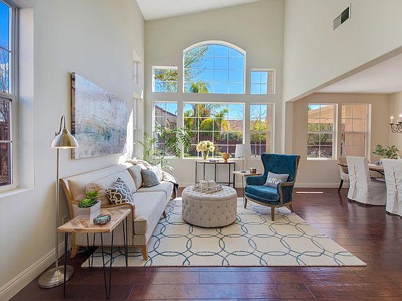 4th image of 3105 Pomegranate Ct