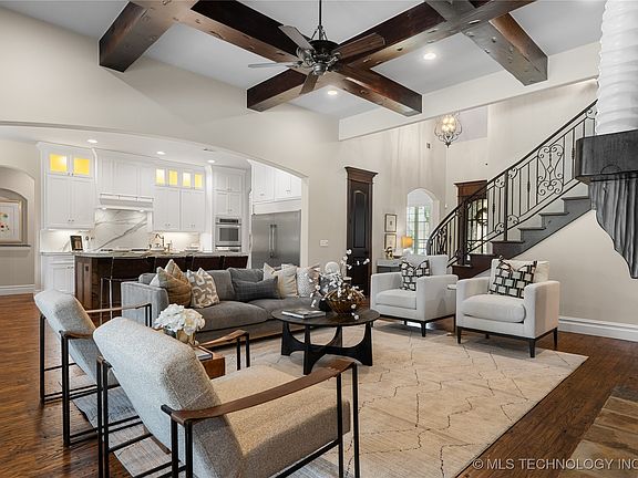 2nd image of 6940 N Garden Stone Ln