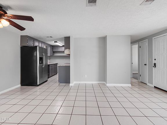 5th image of 6212 Lance St