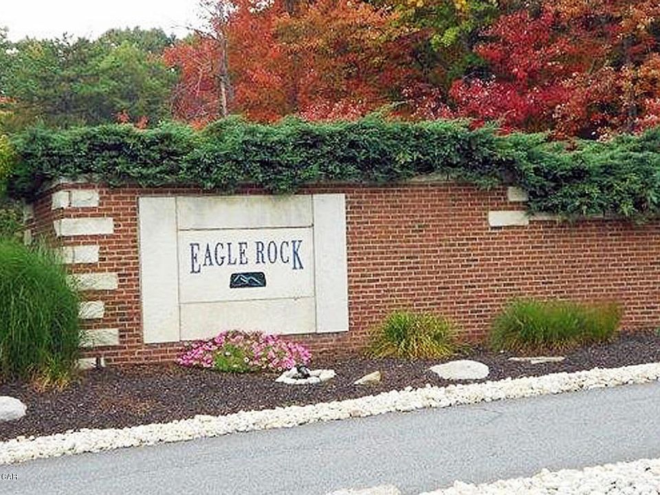 Eagle Rock Entrance Sign
