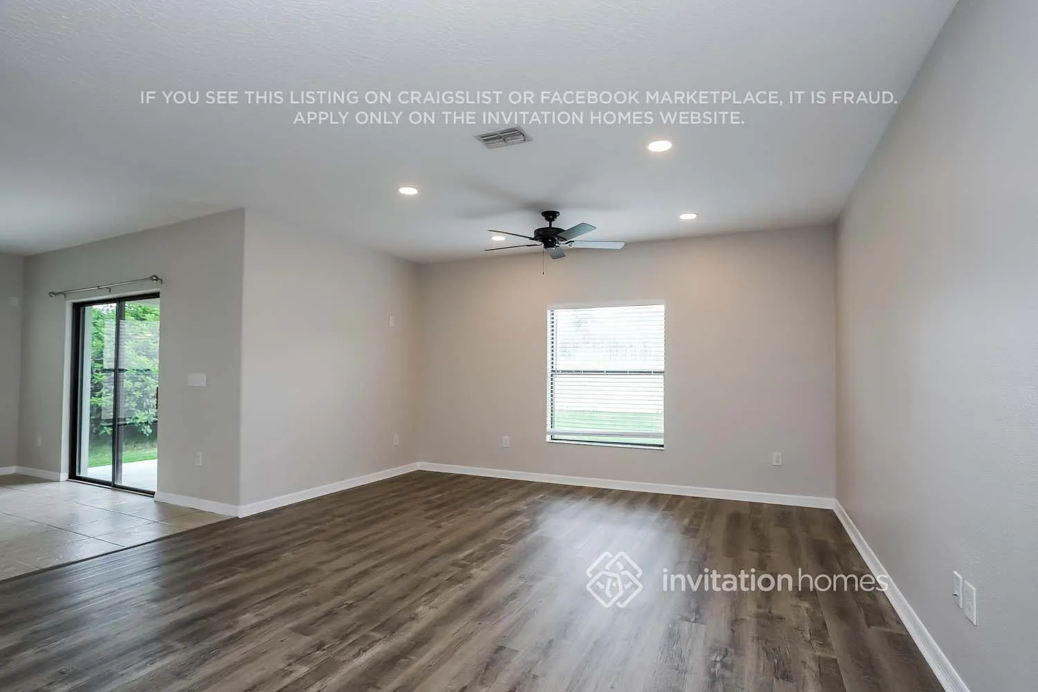 10015 Newminster Loop Ruskin, FL 33573 — Photo 2