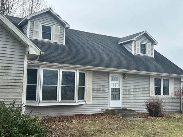 10719 W 300 N, Cromwell, IN 46732